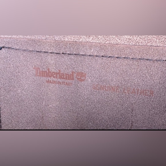 NWOT Timberland Genuine Italian Leather messenger bag with protective bag - Picture 2 of 4